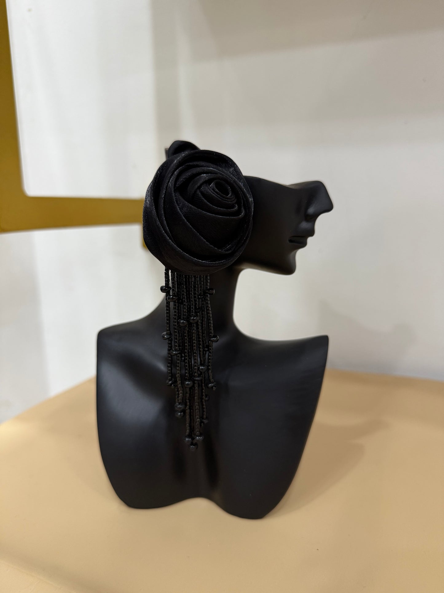 BOUCLES FLEUR ET PERLES