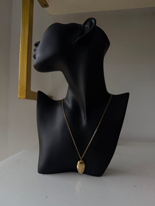 Long collier avec masque