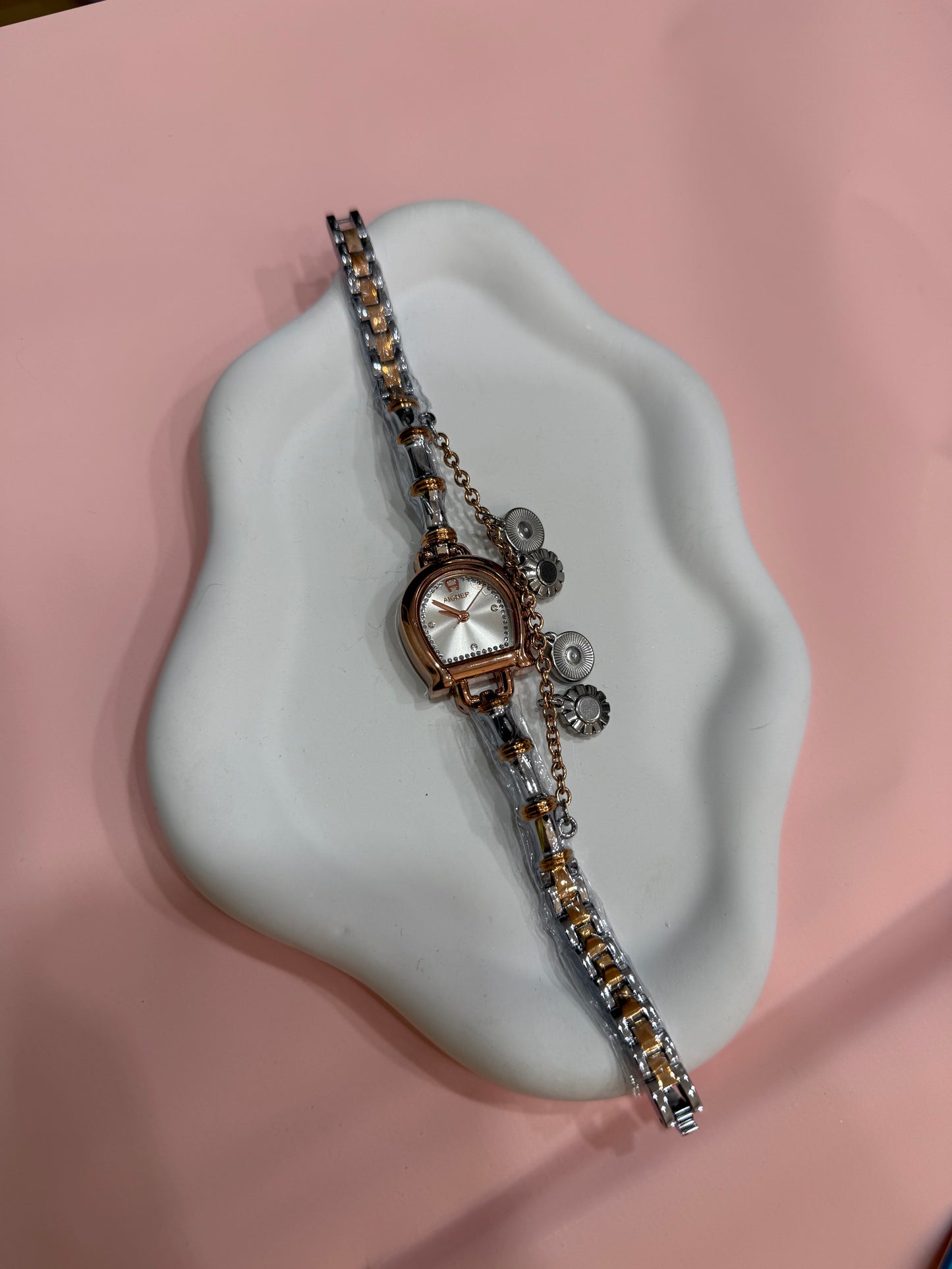 montre avec bracelet