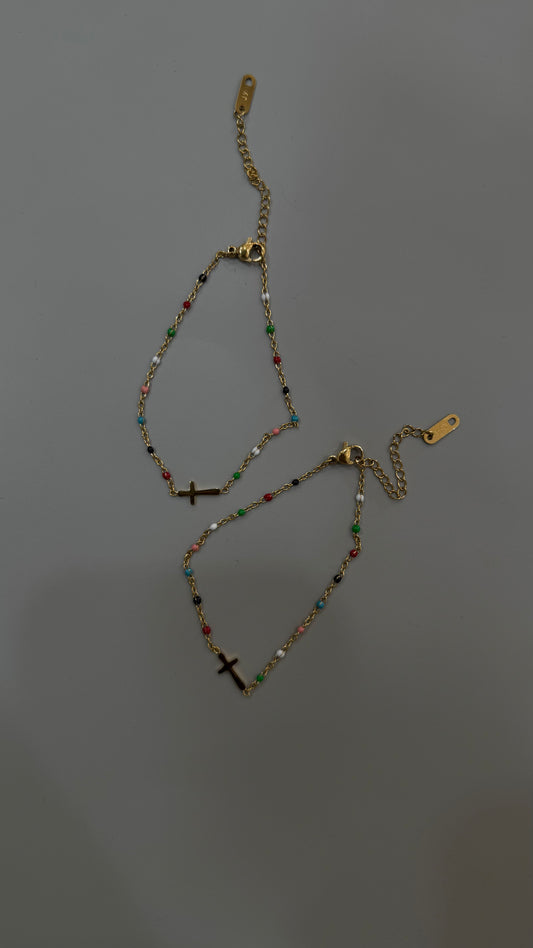 Bracelet croix avec perle multicolore