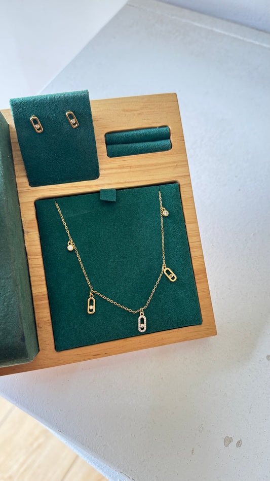 Ensemble minimaliste