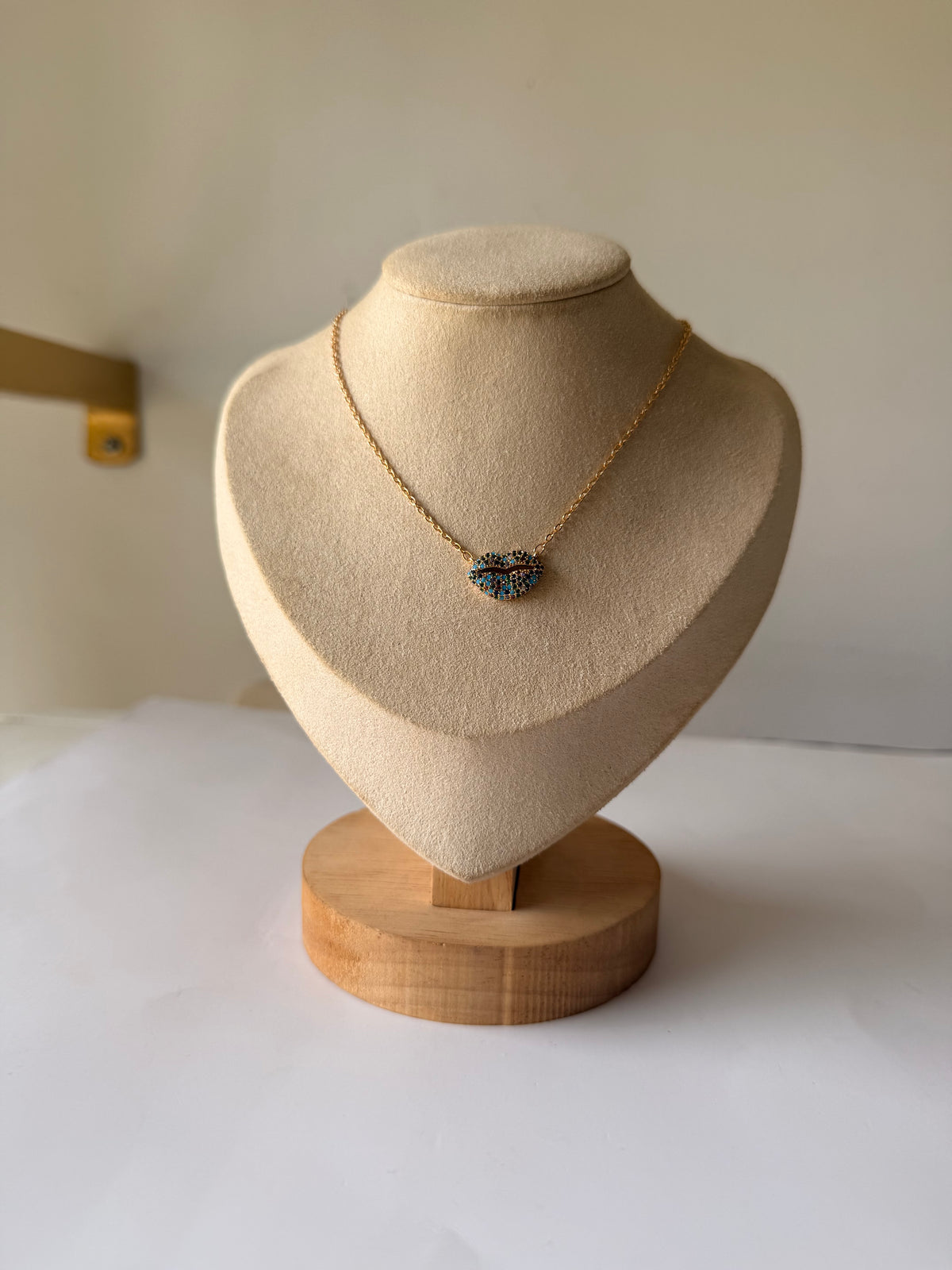 Collier bisous