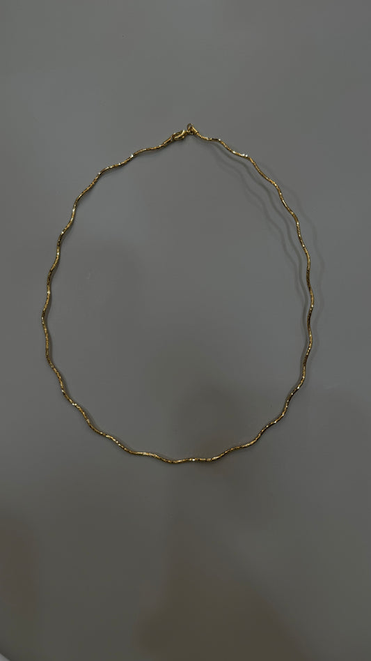 Collier ras de cou