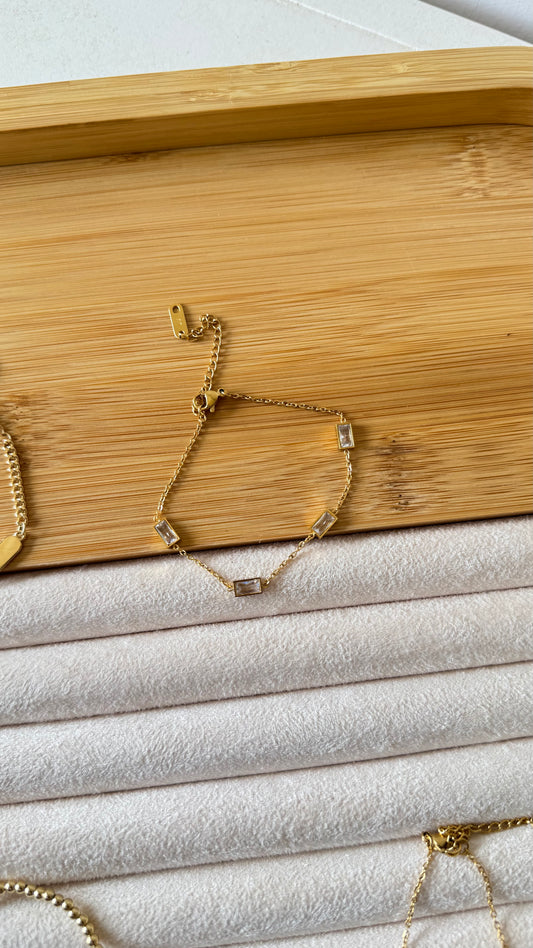 BRACELET FIN AVEC STRASS